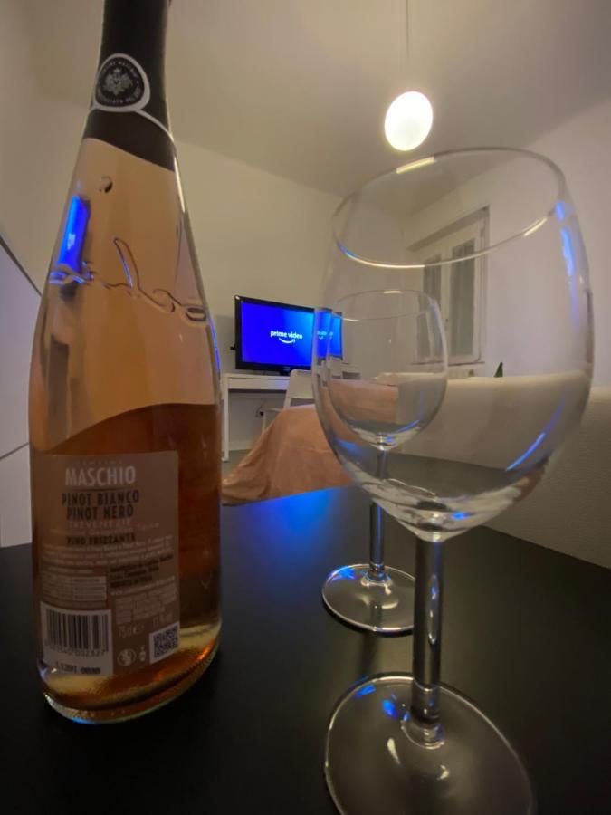 The Chic Holiday Apartment Верона Екстериор снимка