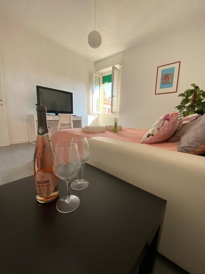 The Chic Holiday Apartment Верона Екстериор снимка